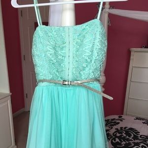 Mint Green Mini Formal Dress
